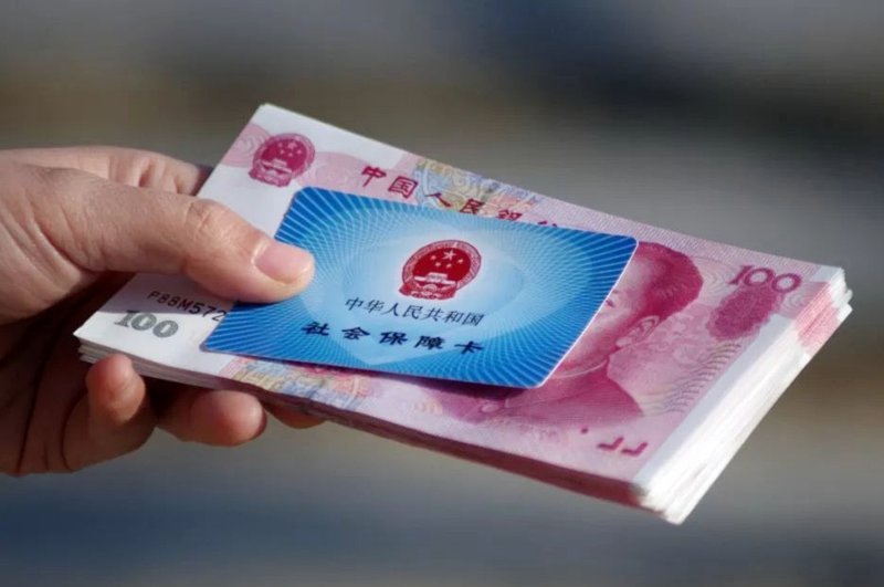 便利卡包取现是否收费